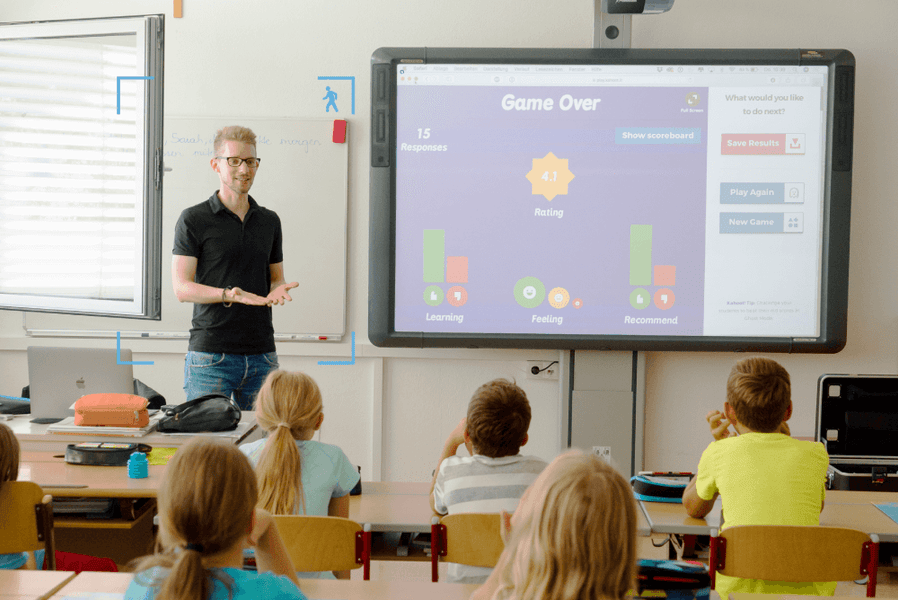 Which is Better AI Teacher Tracking Camera, Nexvoo CC520 or AVer TR310?
