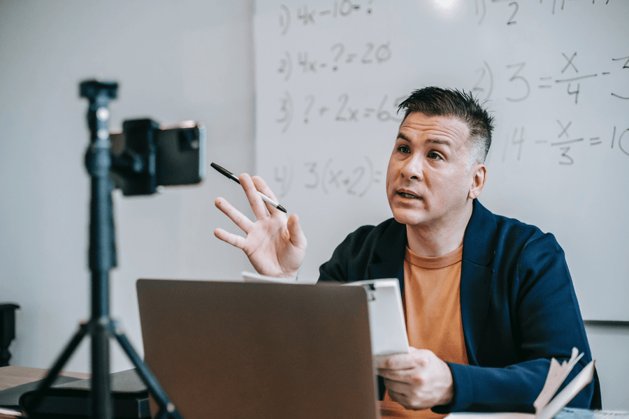 Top 10 Tips for Online Learning for Educators